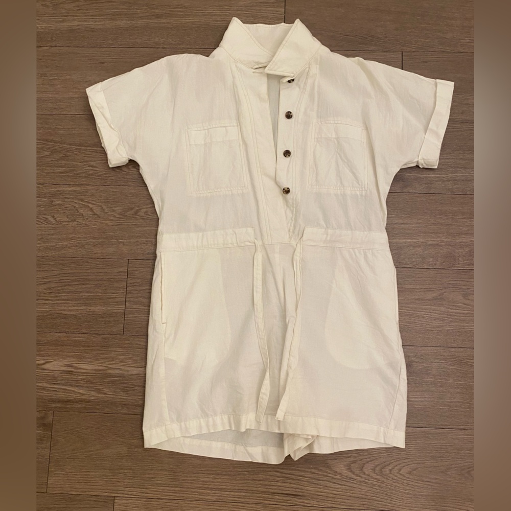 White short jump suit